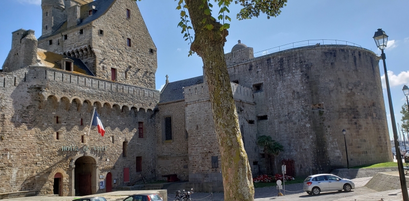 Prédio da prefeitura de Saint-Malo